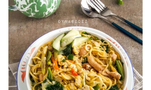 Mie Godok Jawa - Masakan dari Ayam, Mie, dan Telur