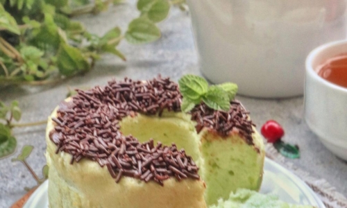 Mini Chiffon Putih Telur