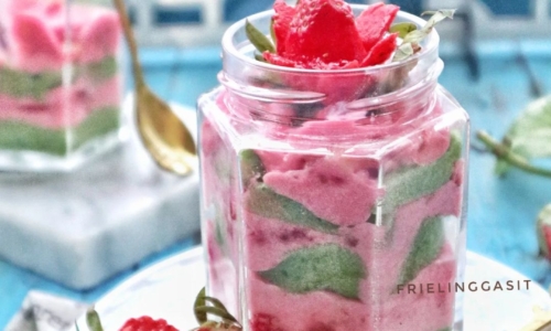 Pandan Cake With Strawberry Cream In Jar