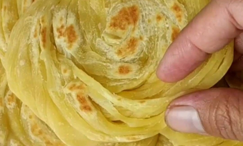 Roti Canai Atau Cane