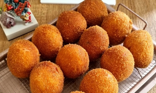 Roti Goreng Isi Coklat