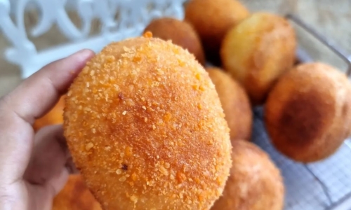 Roti Goreng Isi Daging - Kue dari Wortel