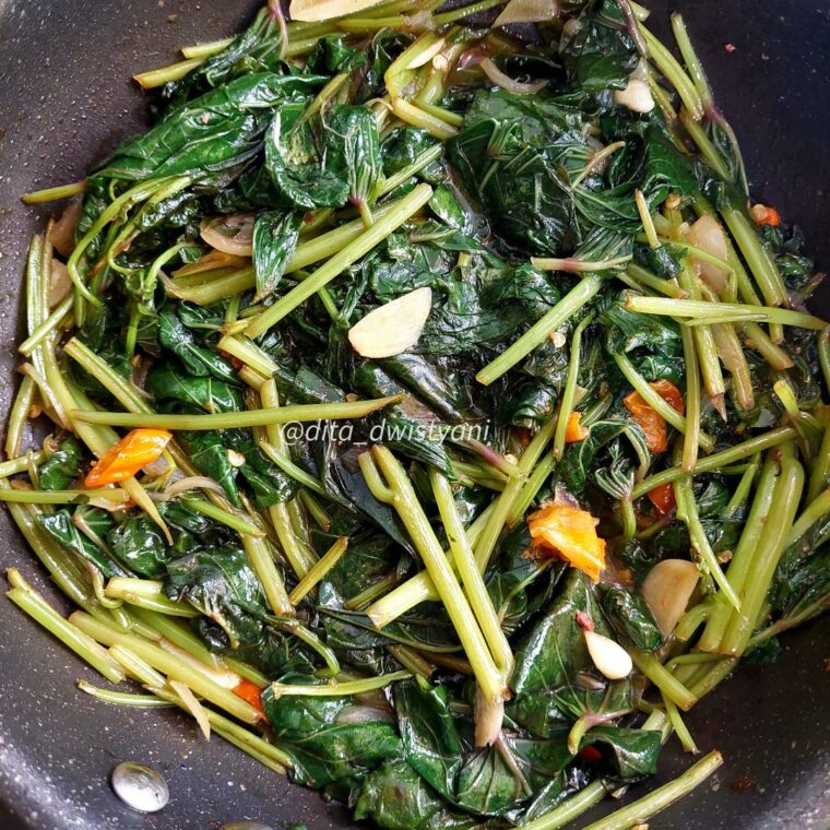 Resep Tumis Pucuk Ubi Dari dita_dwistyani
