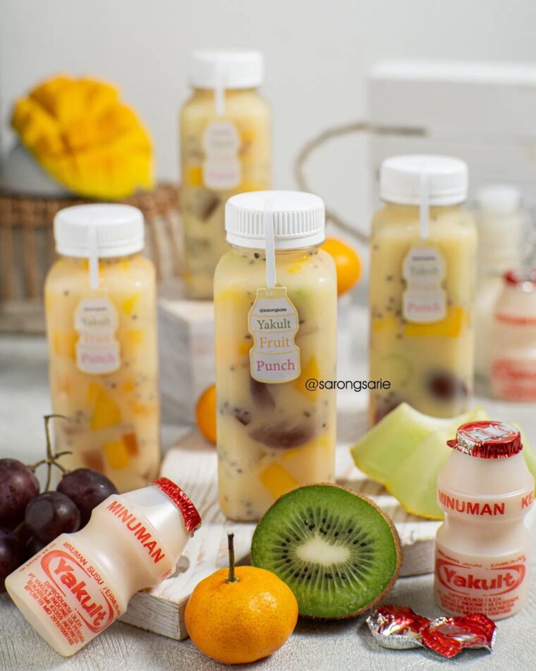 Resep Yakult Fruit Punch Dari sarongsarie