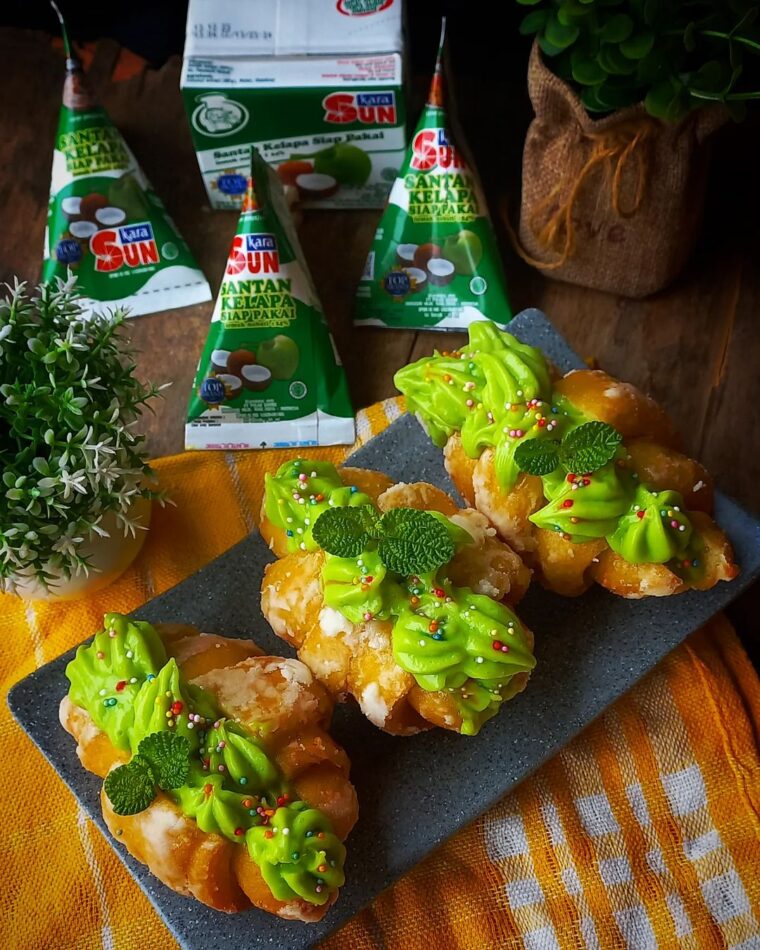 Resep Donat Croissant Goreng Vla Pandan Dari mama_aurel_aerilyn