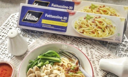 Fettucine Kuah Isi Ayam Bakso - Masakan dari Pasta(spaghetti)