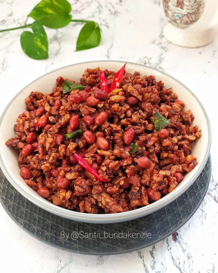 Resep Kering Tempe Kacang Pedas Manis Dari santii_bundakenzie