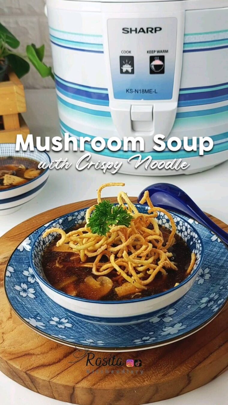 Resep Mushroom Soup Crispy Noodle Dari rosita_kitchendiary