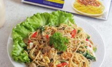 Resep Spaghetti Tek Tek Dari nenechupp