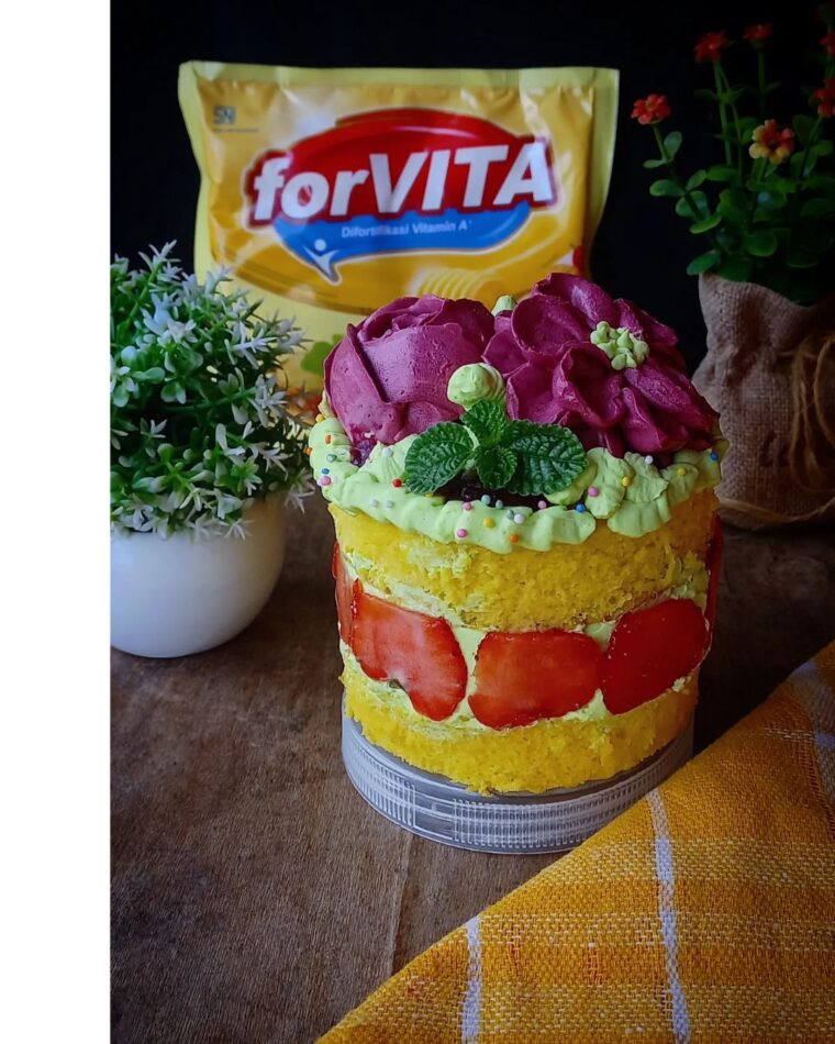 Resep Strowberry Little Cake Dari mama_aurel_aerilyn