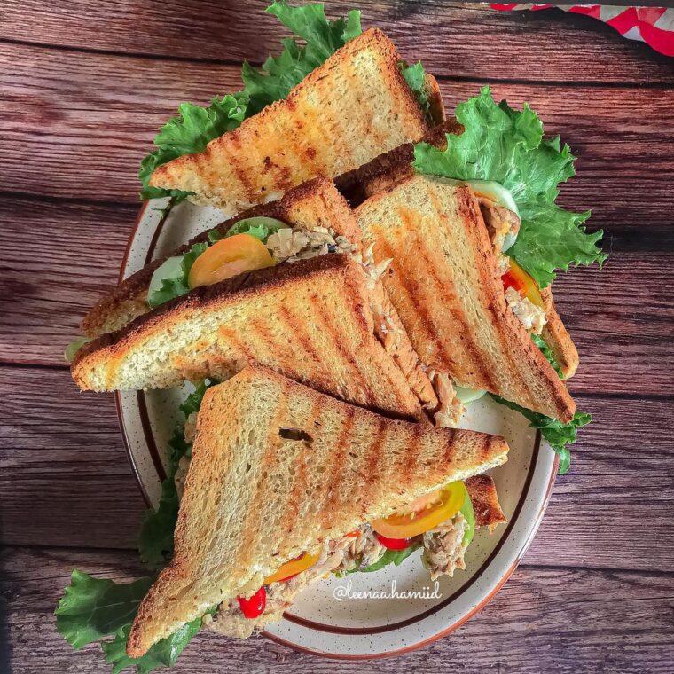 Resep Tuna Sandwich Dari leenaa.hamiid