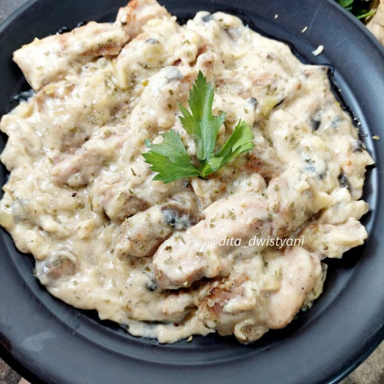 Resep Chicken Mushroom Sauce Dari dita_dwistyani