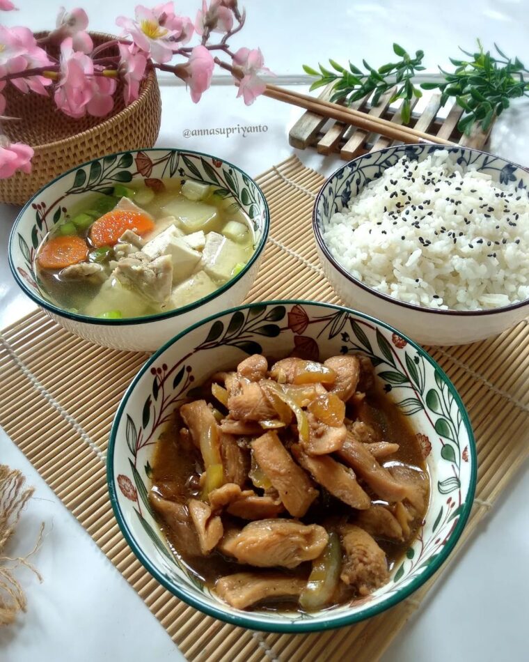 Resep Chicken Yakiniku & Sop Tahu Simpel Ala Rumahan Dari annasupriyanto