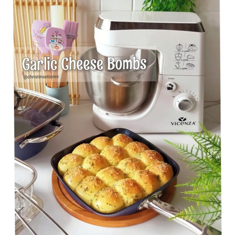 Resep Garlic Cheese Bombs Dari christinsetiorini