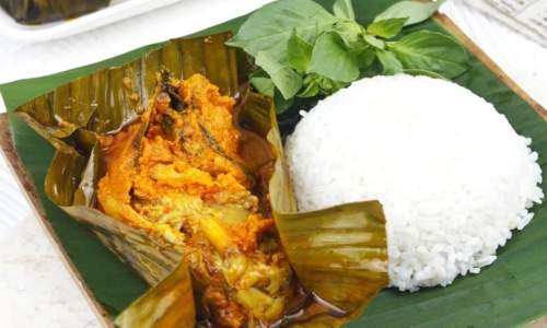 Pepes Ayam Jamur