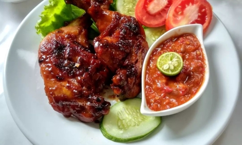 Ayam Taliwang - Masakan dari Ayam dan Santan