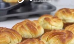 Chigiri Condensed Milk Bread