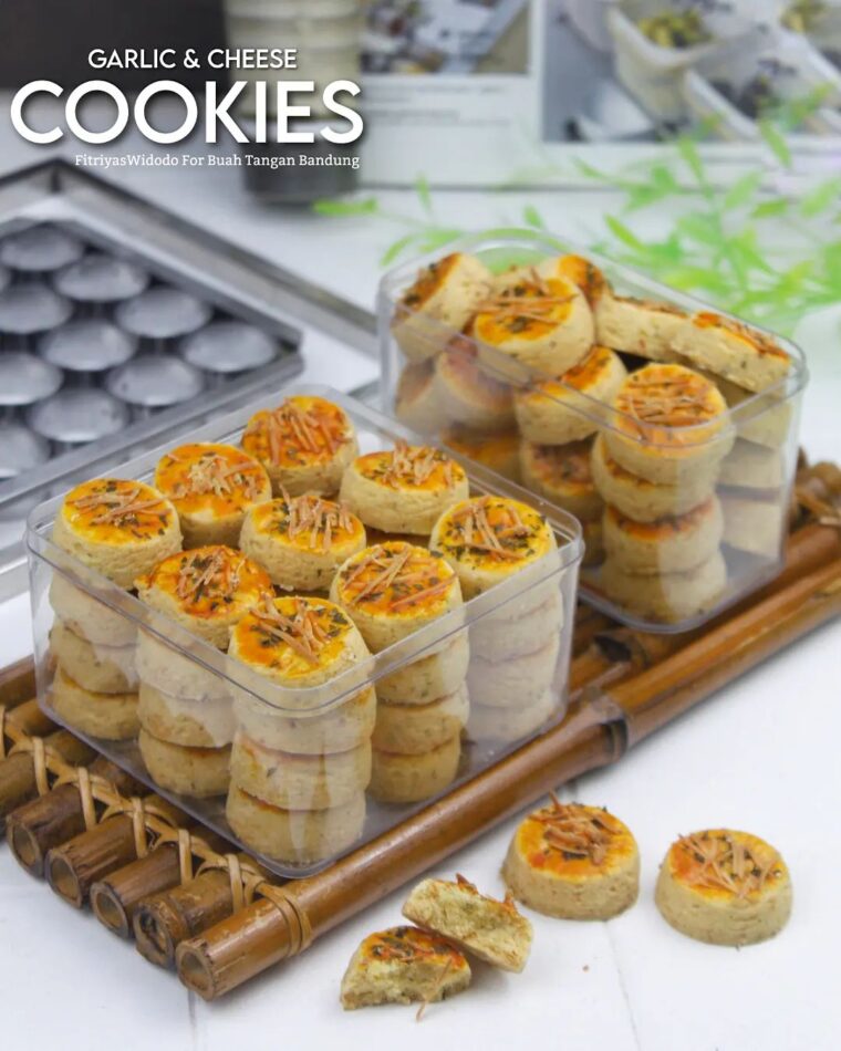 Resep Garlic & Cheese Cookies Dari fitriyas_widodo