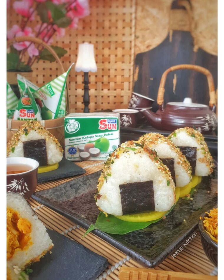 Resep Onigiri Lemper Ayam Taliwang Dari jeehan_kitchen