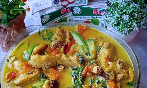 Pesmol Ayam Kemangi - Masakan dari Ayam dan Tomat