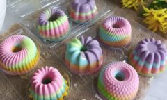 Resep Puding Susu Rainbow Praktis Dari elvynnofianti