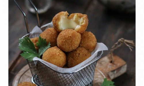 Triple Cheese Potato Balls