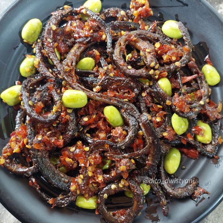 Resep Sambal Goreng Belut Pete Dari dita_dwistyani