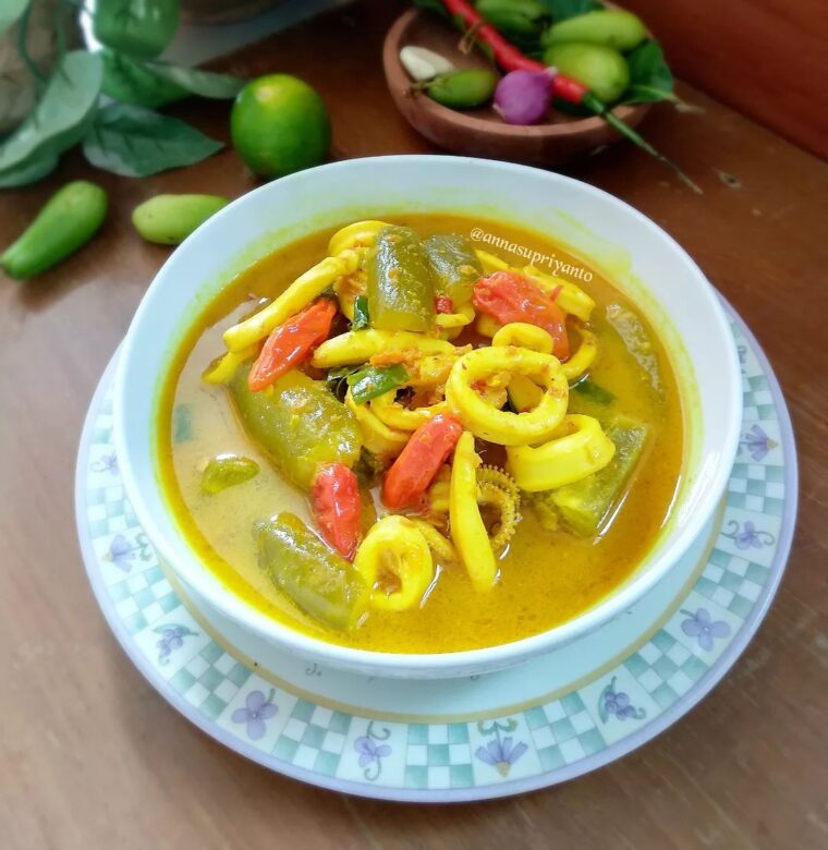 Resep Cumi Asam Pedas Dari annasupriyanto