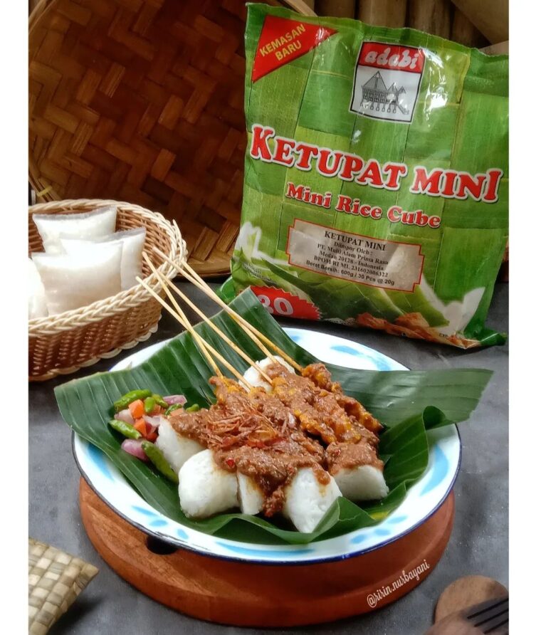 Resep Ketupat Sate Ayam Dari ririn.nurbayani