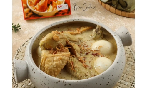 Opor Ayam Tahu Telur