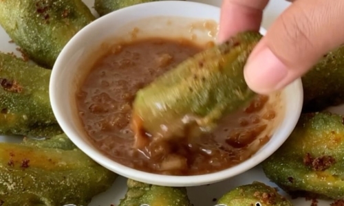 Pisang Goreng Pandan Saus Nangka