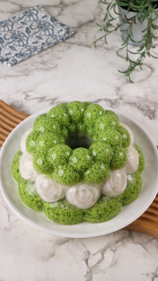 Resep Puding Lumut Pandan Kelapa Muda Dari dhora_kusumadewi