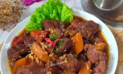 Resep Semur Daging Sapi Kentang Dari fransiskaailen