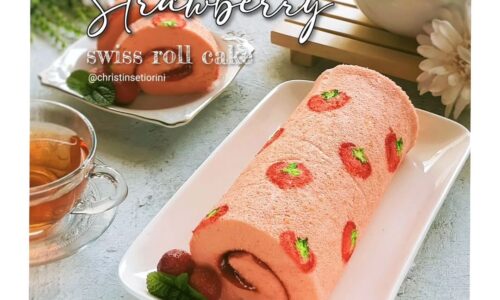Strawberry Swiss Roll Cake