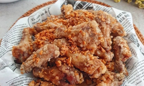 Thai Garlic Fried Wings