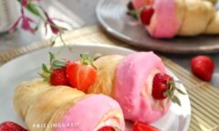 Resep Horn Bread (Cum-cum) Tanpa Ulen Isi Vla Strawberry Dari friel_sit