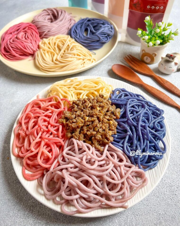 Resep Mie Telur Warna Warni Dari lilyminarosa