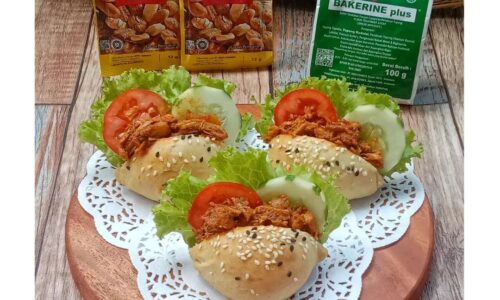 Roti Bun Wijen Ayam Suwir Gulai Padang - Masakan dari Telur dan Tepung Terigu