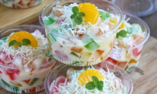 Jelly Salad - Kue dari Stroberi