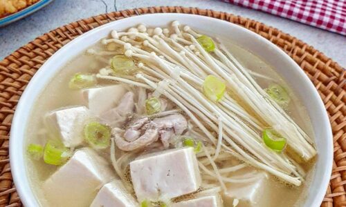 Sup Bening Tofu Enoki - Masakan dari Tahu