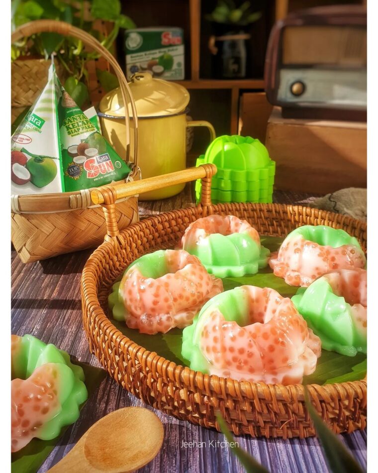 Resep Cantik Manis Pandan Dari jeehan_kitchen