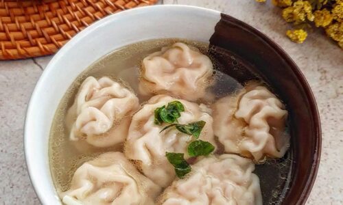 Chicken And Prawn Wonton Soup
