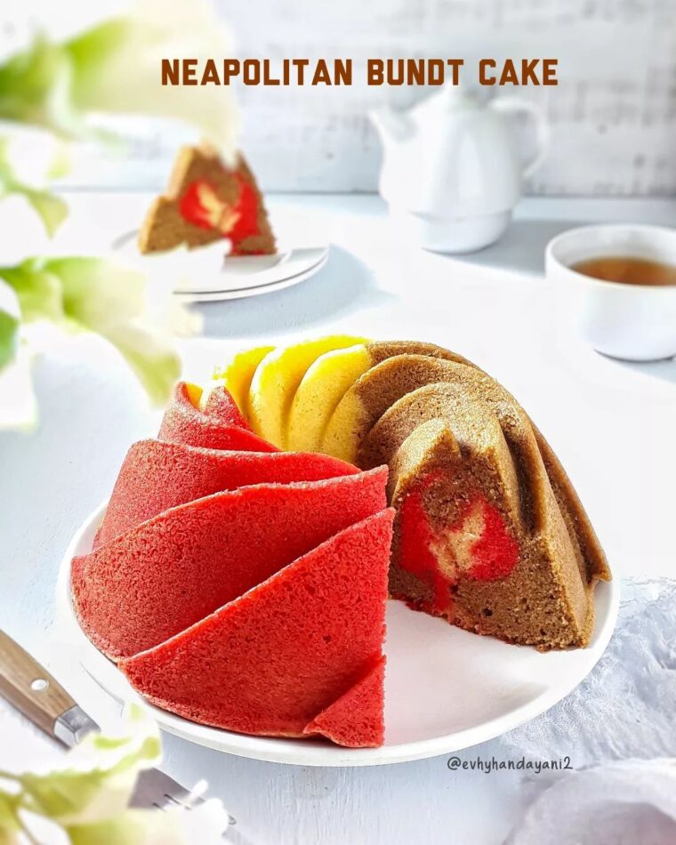 Resep Neapolitan Bundt Cake Dari evhyhandayani2