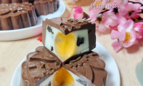Chocolate Mooncake Pudding