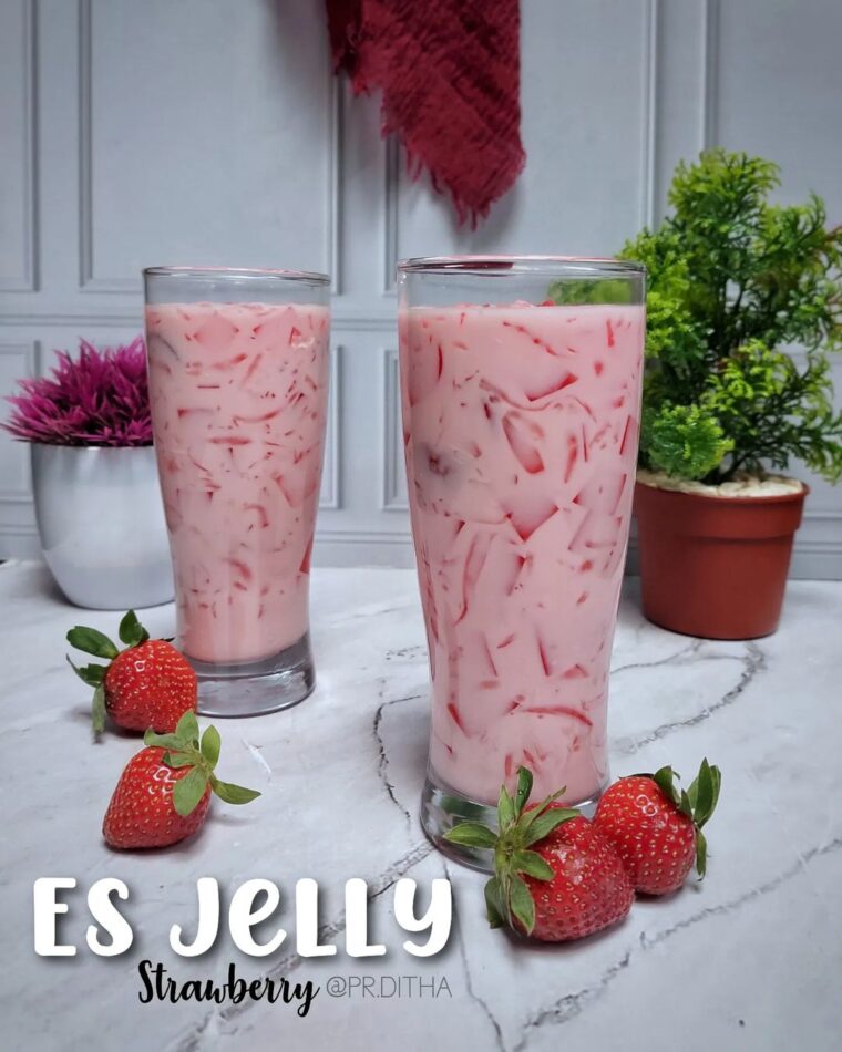 Resep Es Jelly Strawberry Dari pr.ditha