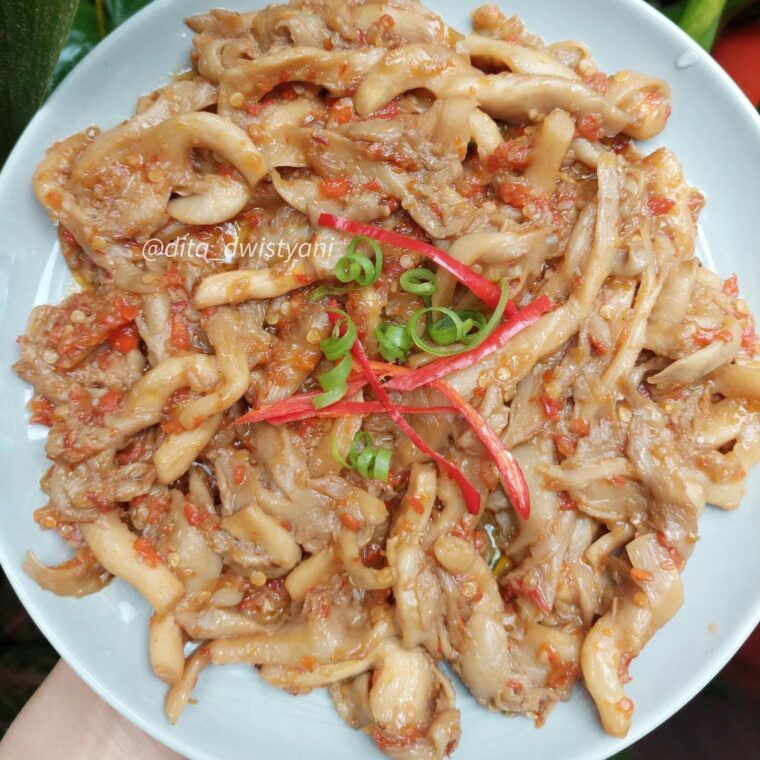 Resep Jamur Suwir Pedas Dari dita_dwistyani