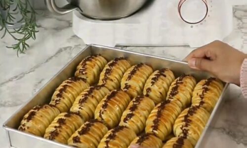 Pisang Bolen Lilit - Kue dari Butter(mentega) dan Tepung Terigu