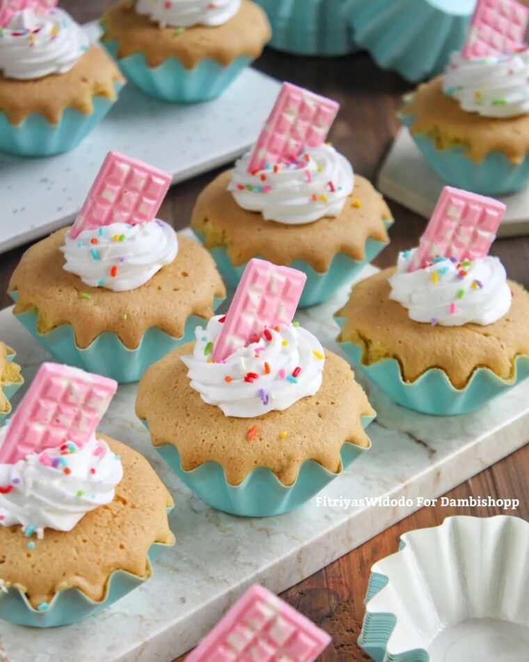 Resep Vanilla Cup Cake Dari fitriyas_widodo