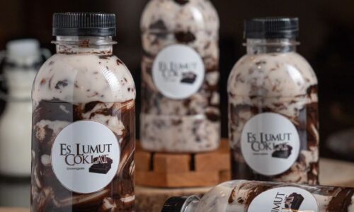 Es Lumut Coklat - Minuman dari Coklat