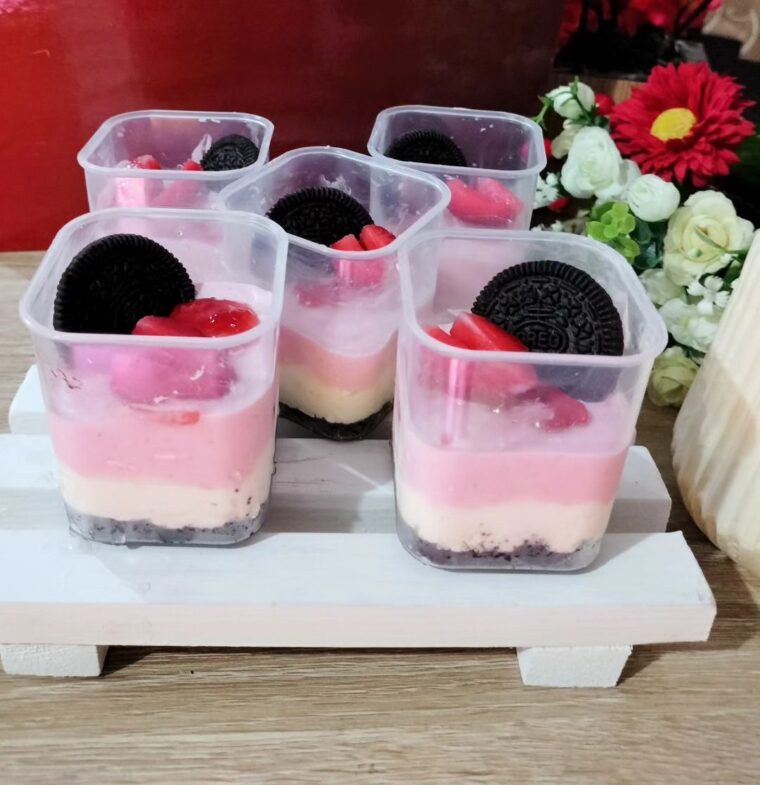 Resep No Bake Strawberry Cheesecake Dari herlina2012